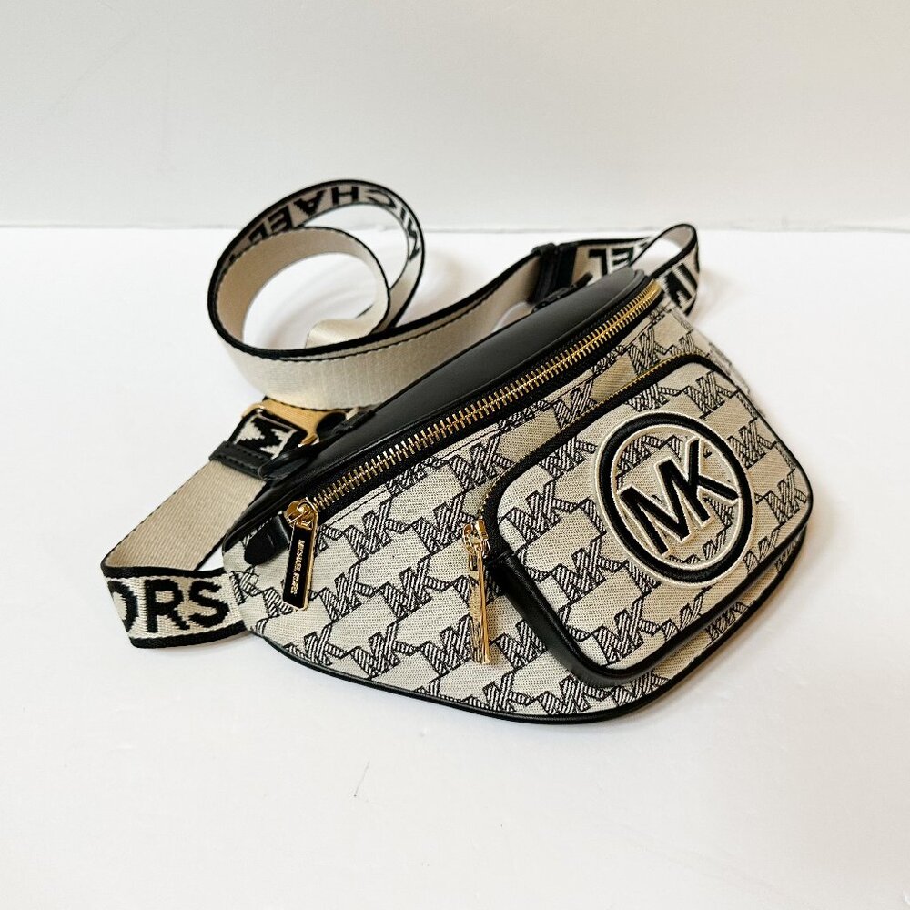 Michael Kors Erin XS Waist Pack Crossbody Fanny Pack Bag MK Graphic Beige Black - Picture 4 of 12